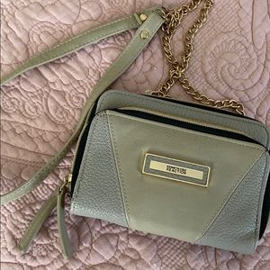 Kenneth Cole reaction purse